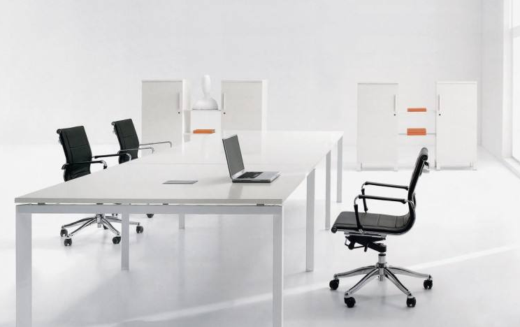 現(xiàn)代型和經典型辦公家具定制的區(qū)別在哪里？美迪斯家具告訴您！